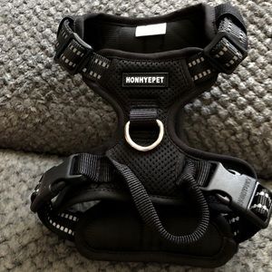 Brand new Harness for small dogs